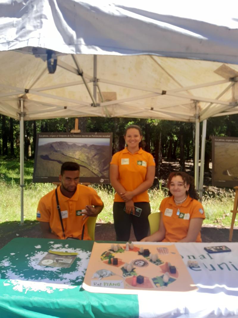 Gayar Pik Nik avec le jeu Forêt Agir proposé par les équipes du Parc national 