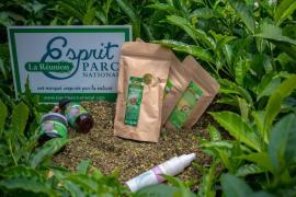 Les produits naturels, thés, épices, gelées de Johny Guichard sont marqués Esprit parc national 