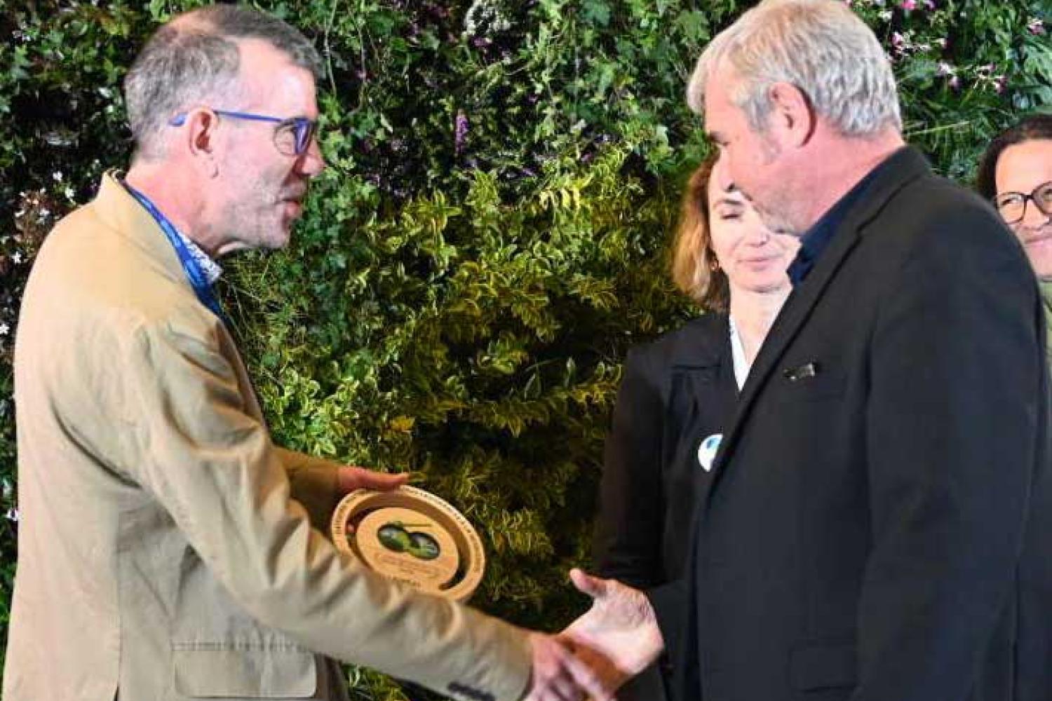 Jean-Philippe Delorme, Directeur du Parc national de la Réunion à la cérémonie officielle de remise des du Prix national du génie écologique - I. Martel – Parcs nationaux