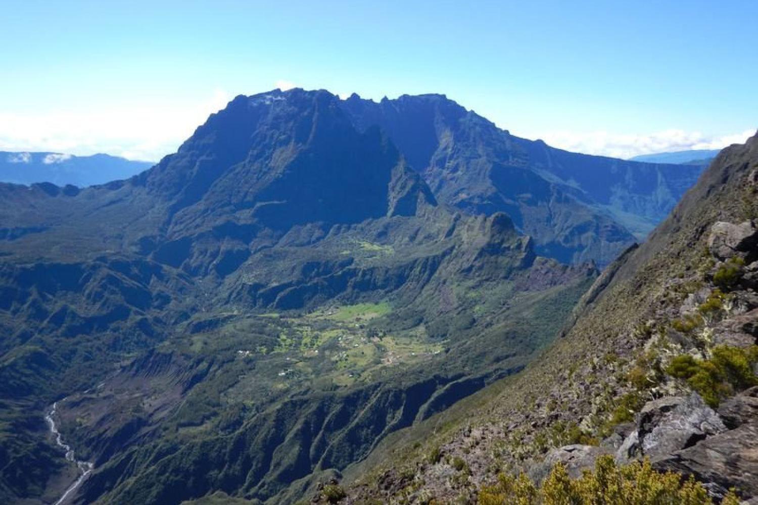 Vue sur le haut Mafate © Olivier-Tressens-Parc-national de La Réunion